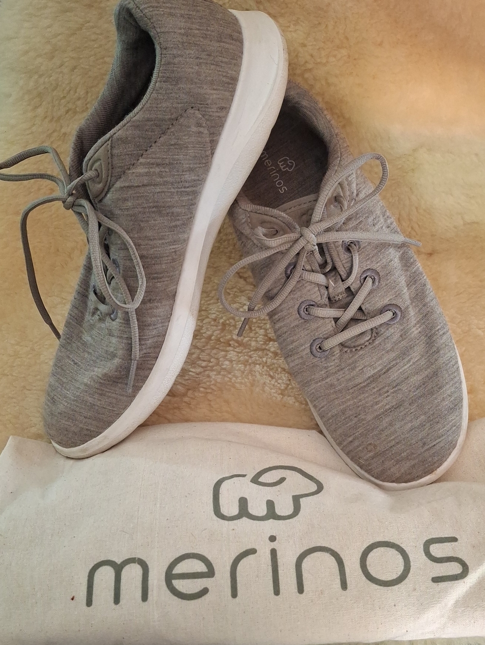 Merinos Grey Women's Knit Lace-Up Sneakers